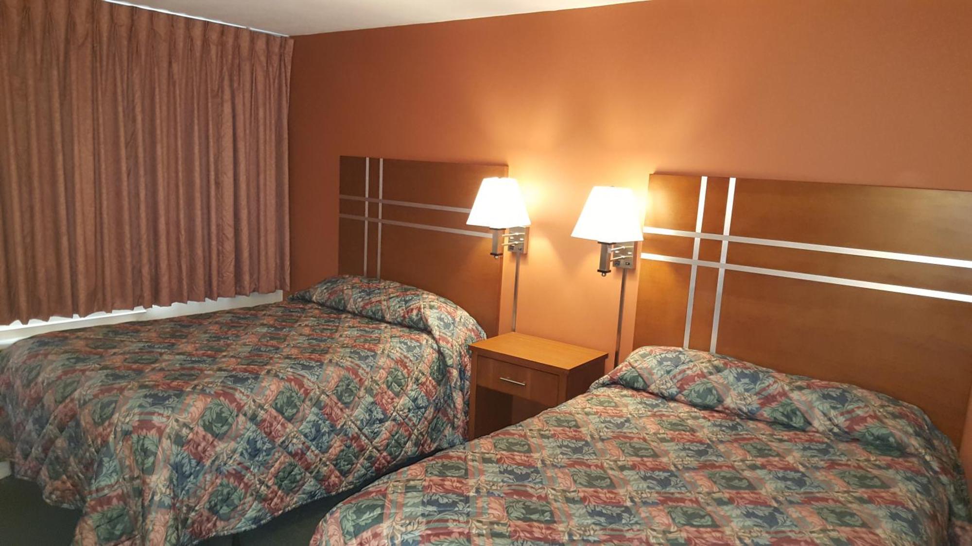 Travelers Lodge Marshall 部屋 写真